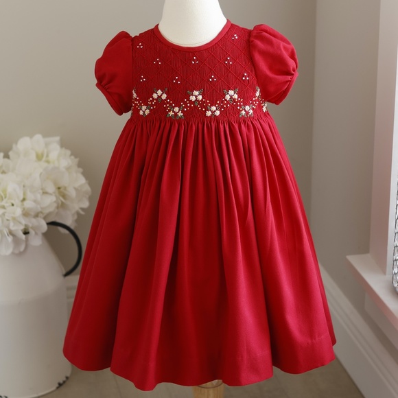 Girls Red Smocked Dress Size 2T Embroidery Luli & Me Short Sleeve - Picture 1 of 5
